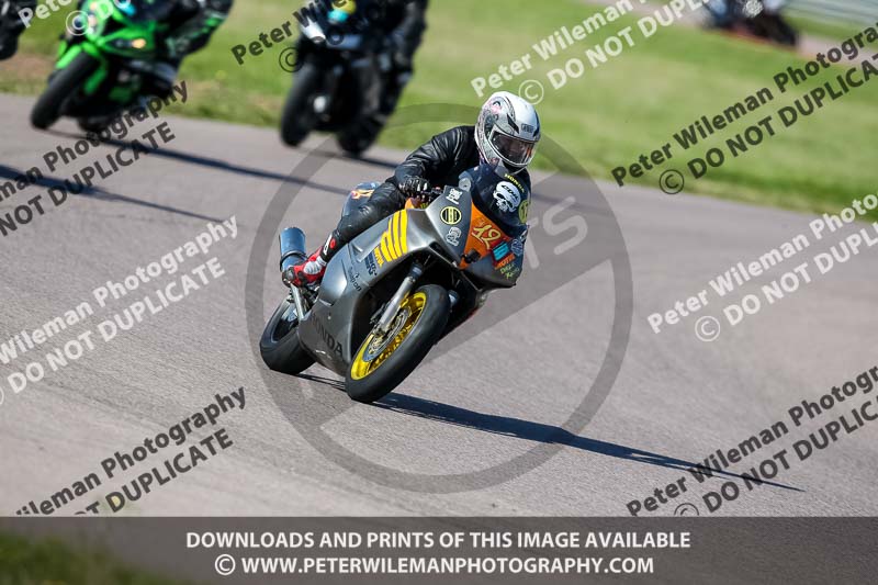 Rockingham no limits trackday;enduro digital images;event digital images;eventdigitalimages;no limits trackdays;peter wileman photography;racing digital images;rockingham raceway northamptonshire;rockingham trackday photographs;trackday digital images;trackday photos